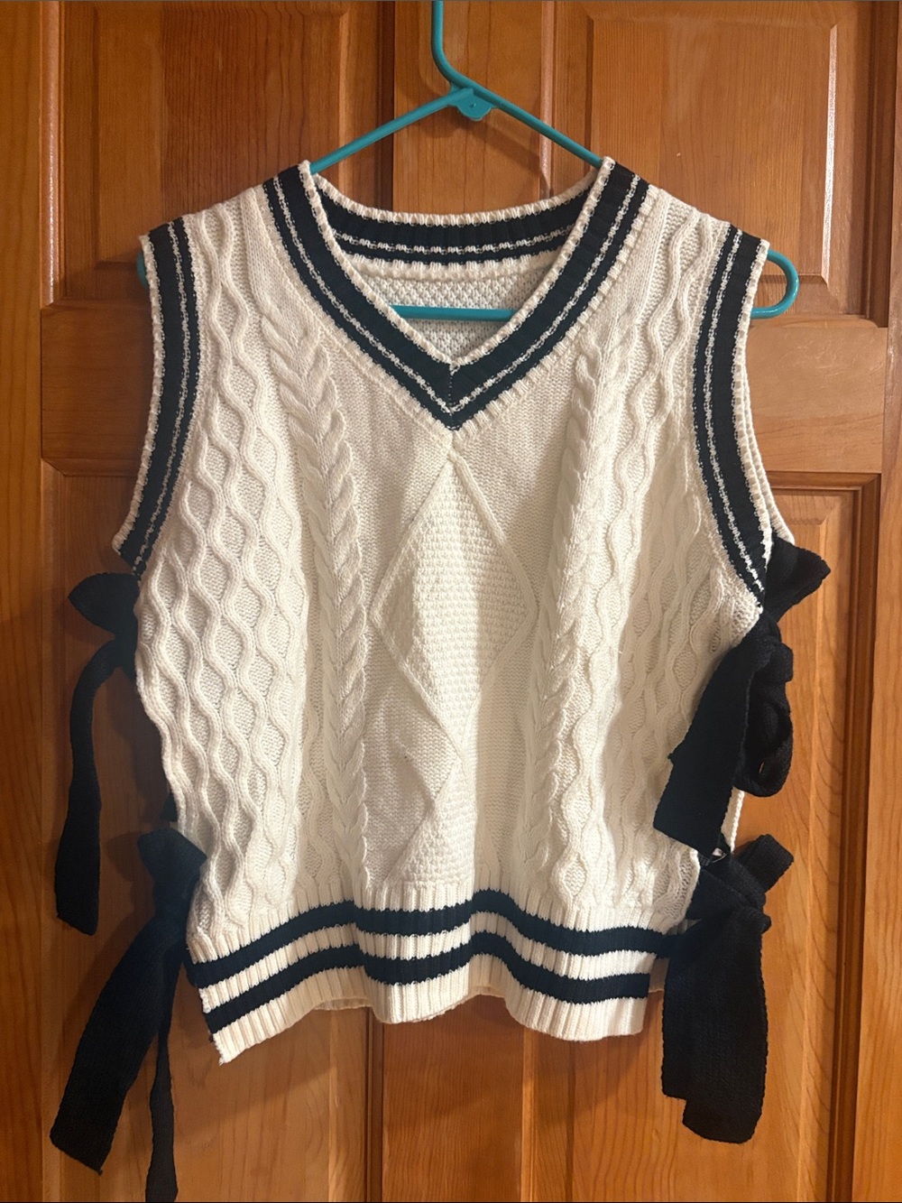 Cider White & Black Cable Knit V-Neck Sweater Vest with Side Ties